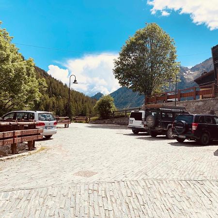 Piccola Residenza Apartment Champoluc Luaran gambar