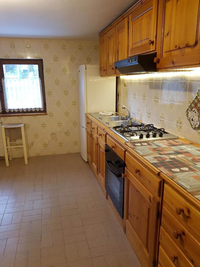 Piccola Residenza Apartment Champoluc Luaran gambar