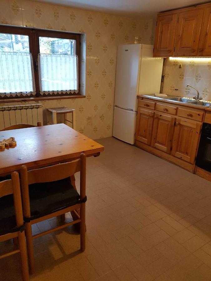 Piccola Residenza Apartment Champoluc Luaran gambar